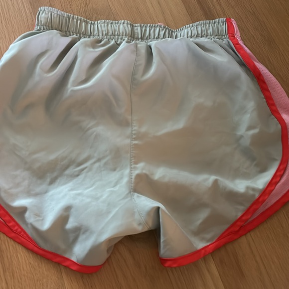 Under Armour and Nike running shorts - Picture 4 of 7